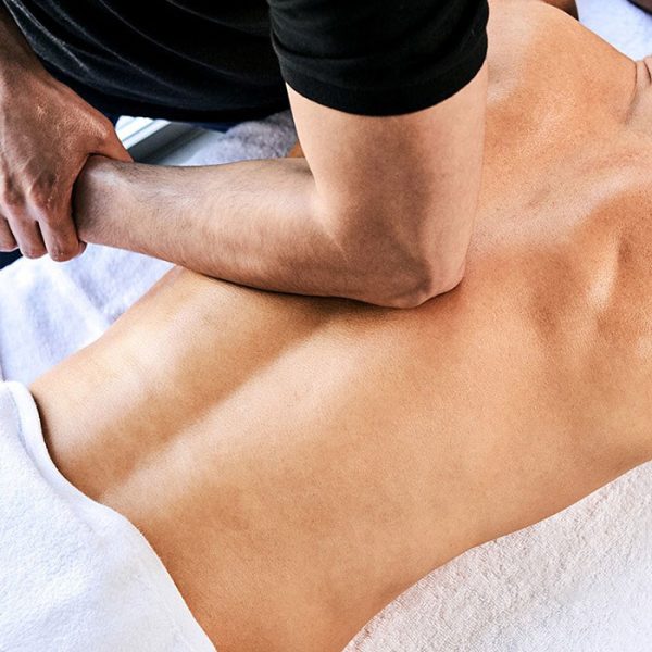 Terapeutska masaža leđa poklon vaučer